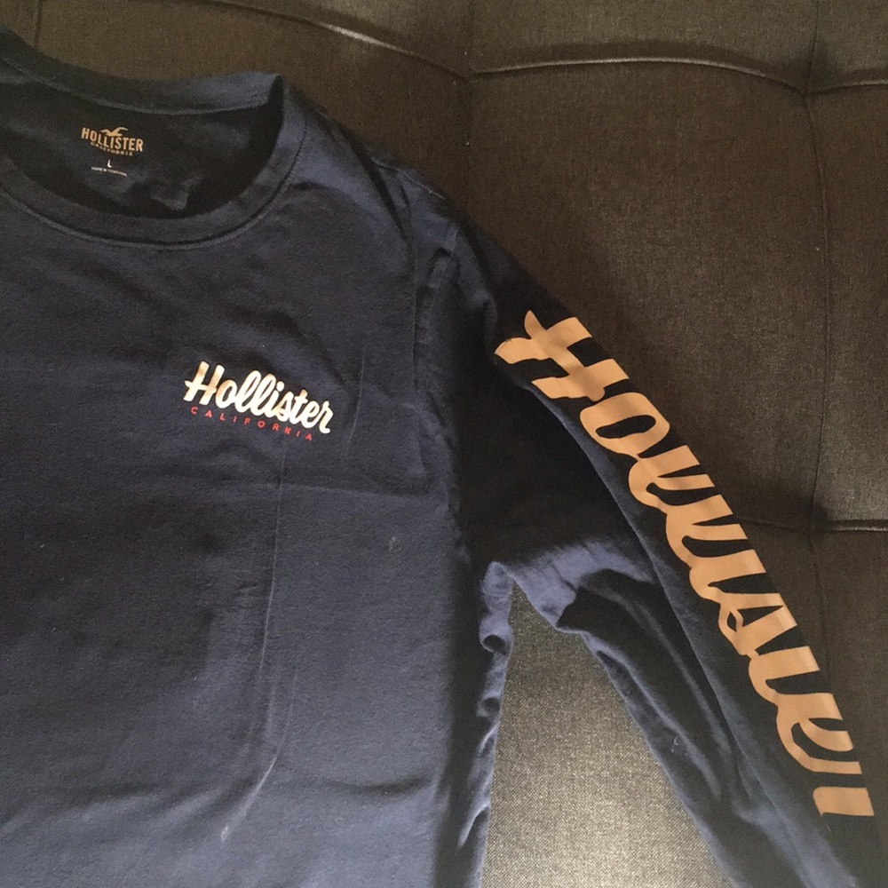 Navy blue Hollister long sleeve!